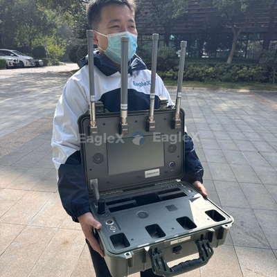 8-10KM FPV UAV ドローン検出範囲 リアルタイムパイロット位置付け付きハンドヘルドドローン検出器