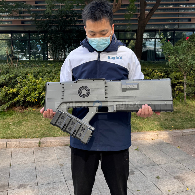 5km検出探知器と0-3kmの妨害距離を持つ携帯ドローンジャマーガン 0